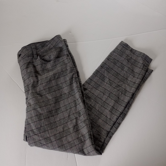 Like New! - Size 14 Tommy Hilfiger Houndstooth Cropped Dress Pants - Picture 3 of 8